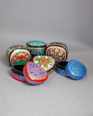 Wholesale Hand Painted Papier Mache Boxes from India Arts