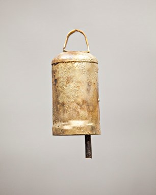 Wholesale 4 Inch Tin Bell With Metal Striker from India Arts