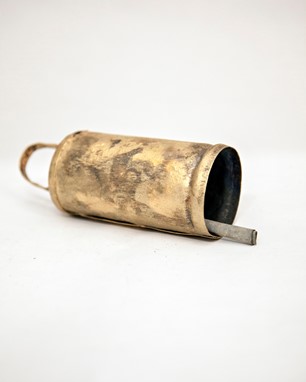 Wholesale 5.5 Inch Tin Bell With Metal Striker from India