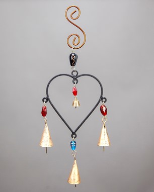 Iron Heart Chime With 4 Bells