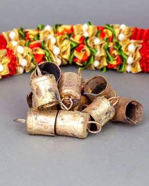 Wholesale 1 Inch Tin Bell With Metal Striker from India Arts