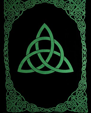 Wholesale Heavy Triquetra Tapestry With Fringe