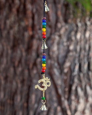 OM Chime With 7 Chakra Beads