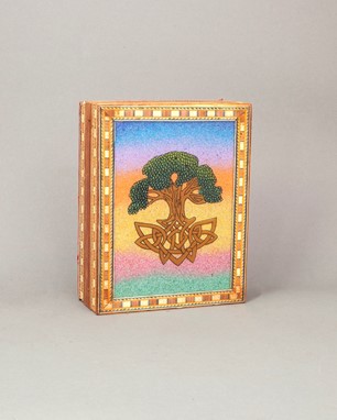 Celtic Tree Box With Stone Inlay