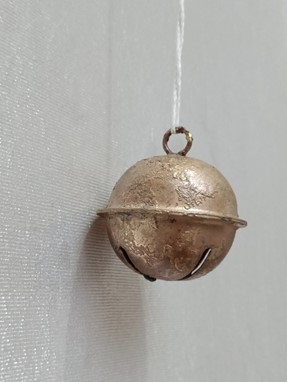 Cross Cut Brass Sleigh Bells