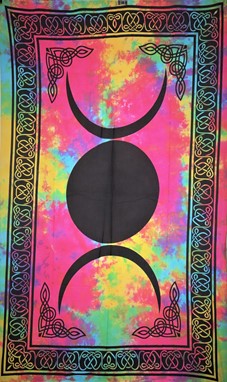Celtic Triple Moon Tapestry