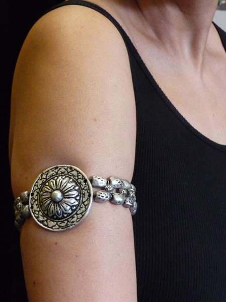 Upper Arm Bracelet W/Medallion 341