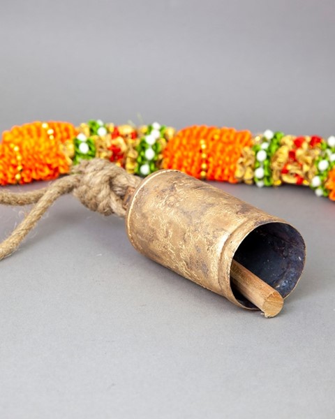 India Arts 5 Inch Dome Top Tin Bell - Wood Striker TL022