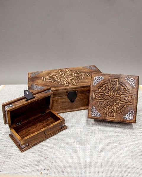 India Arts Large Celtic Cross Box Set W/ Metal Accents WB419