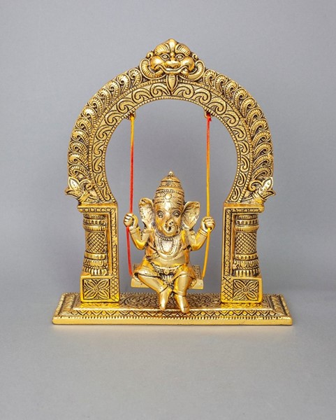 Ganesh On Swing BW762